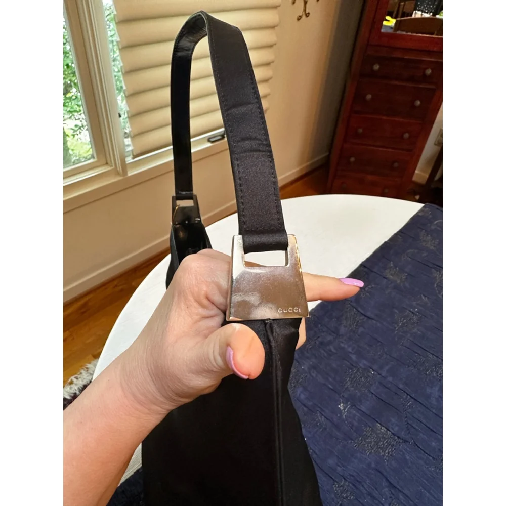 Gucci Black Padded Satin & Patent Leather Shoulder Bag - Picture 10 of 14